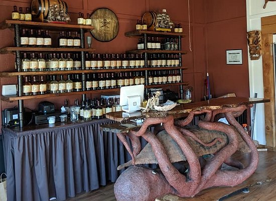 Bandon tasting room 4